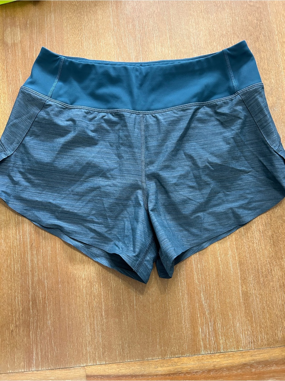 Athleta Run with It  Teal 3.5 Athletic Shorts